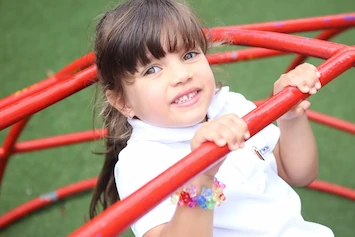 bilingual nurseries in santo domingo Saint Thomas School