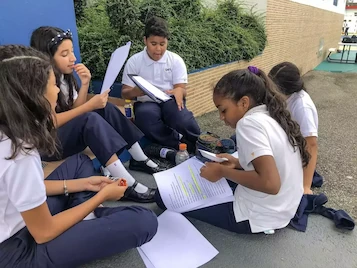 bilingual nurseries in santo domingo Saint Thomas School